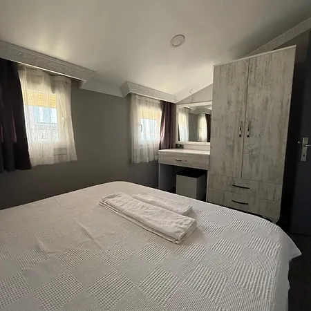 아파트 Eko Homes 페티예